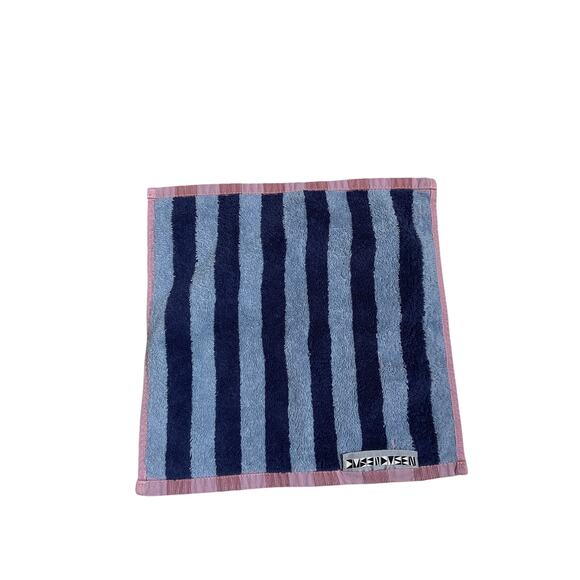 Dusen Dusen Striped Bath Towels Set of 4 - Picture 10 of 11